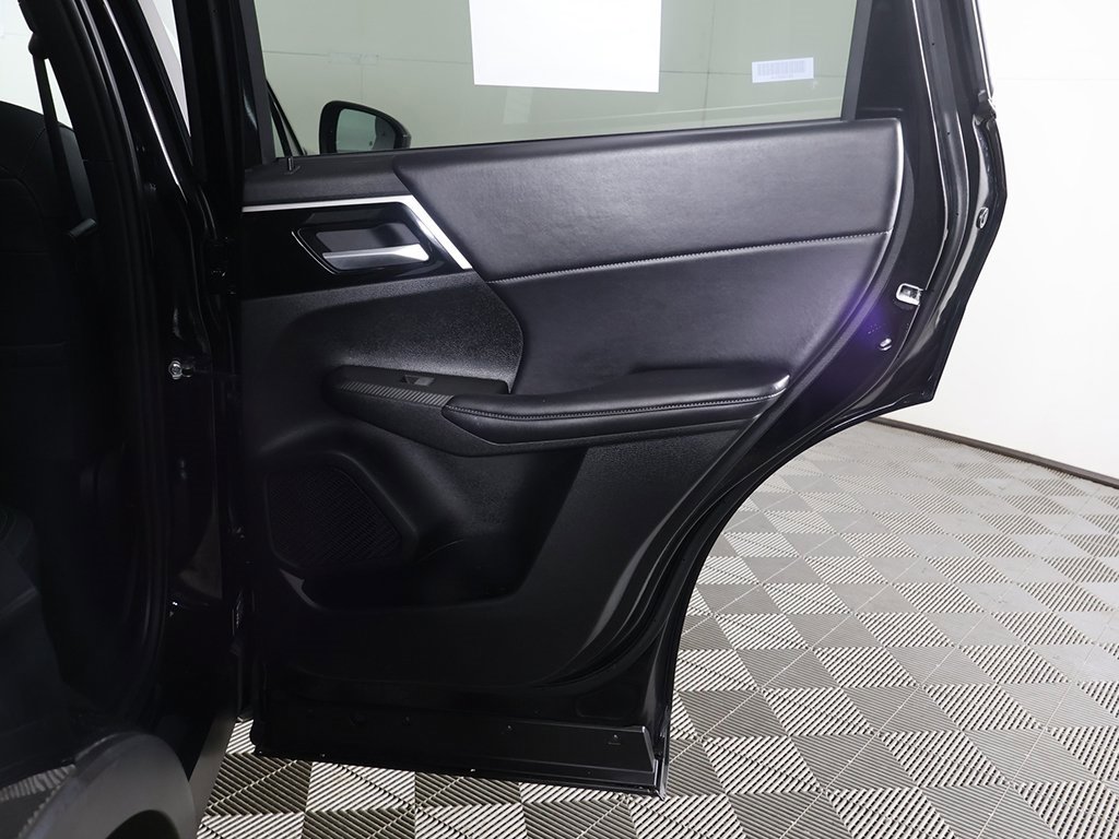 Used 2024 Mitsubishi Outlander SE image 23