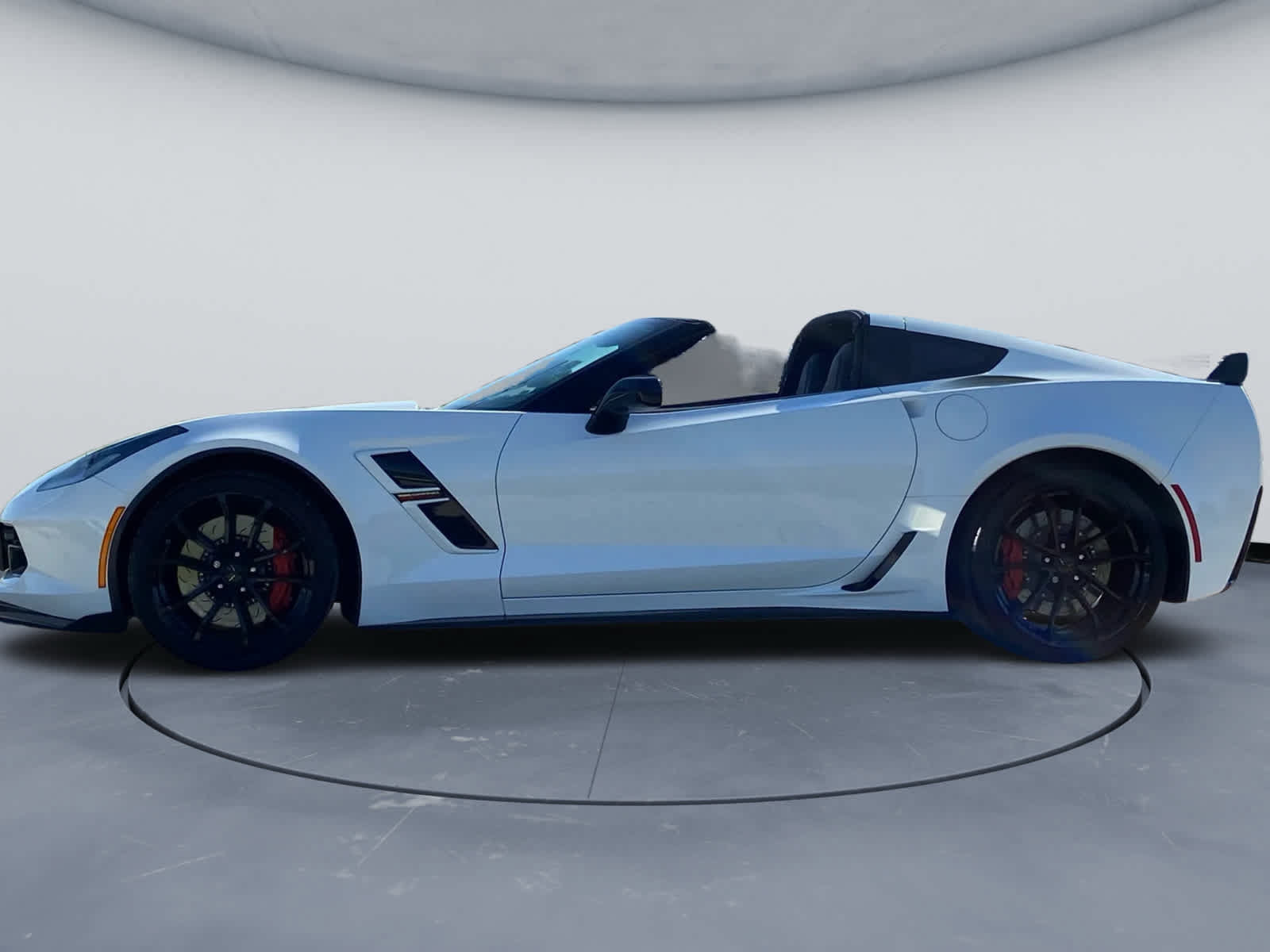 Used 2019 Chevrolet Corvette Grand Sport RWD image 11