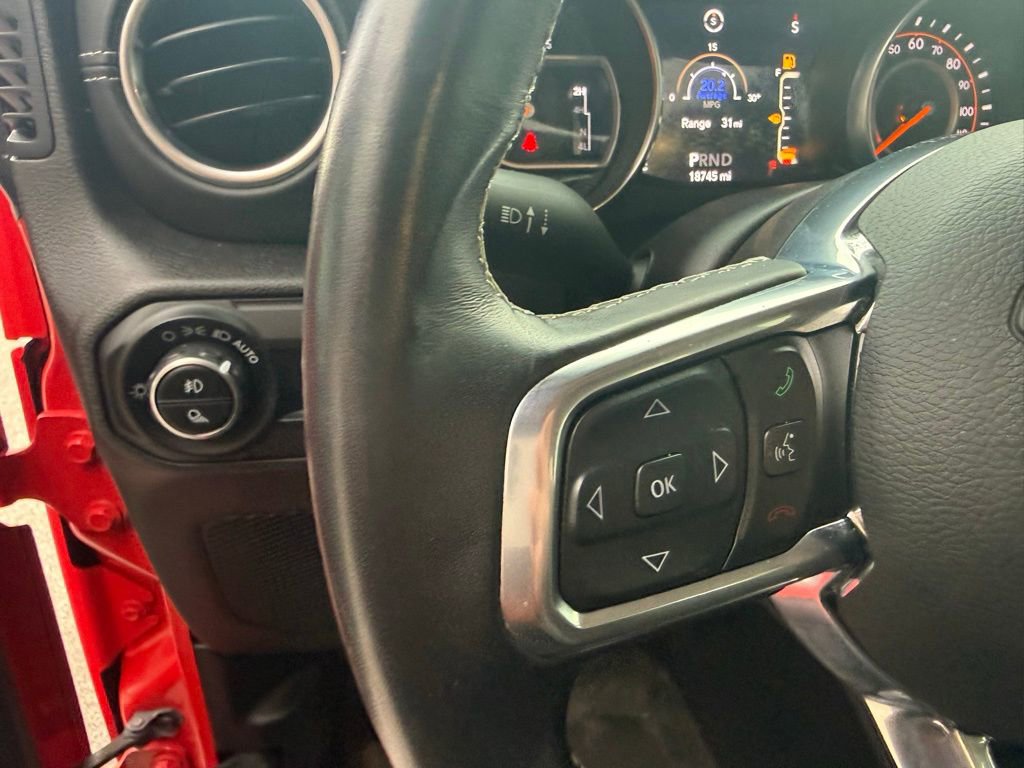 Used 2020 Jeep Gladiator Overland image 15
