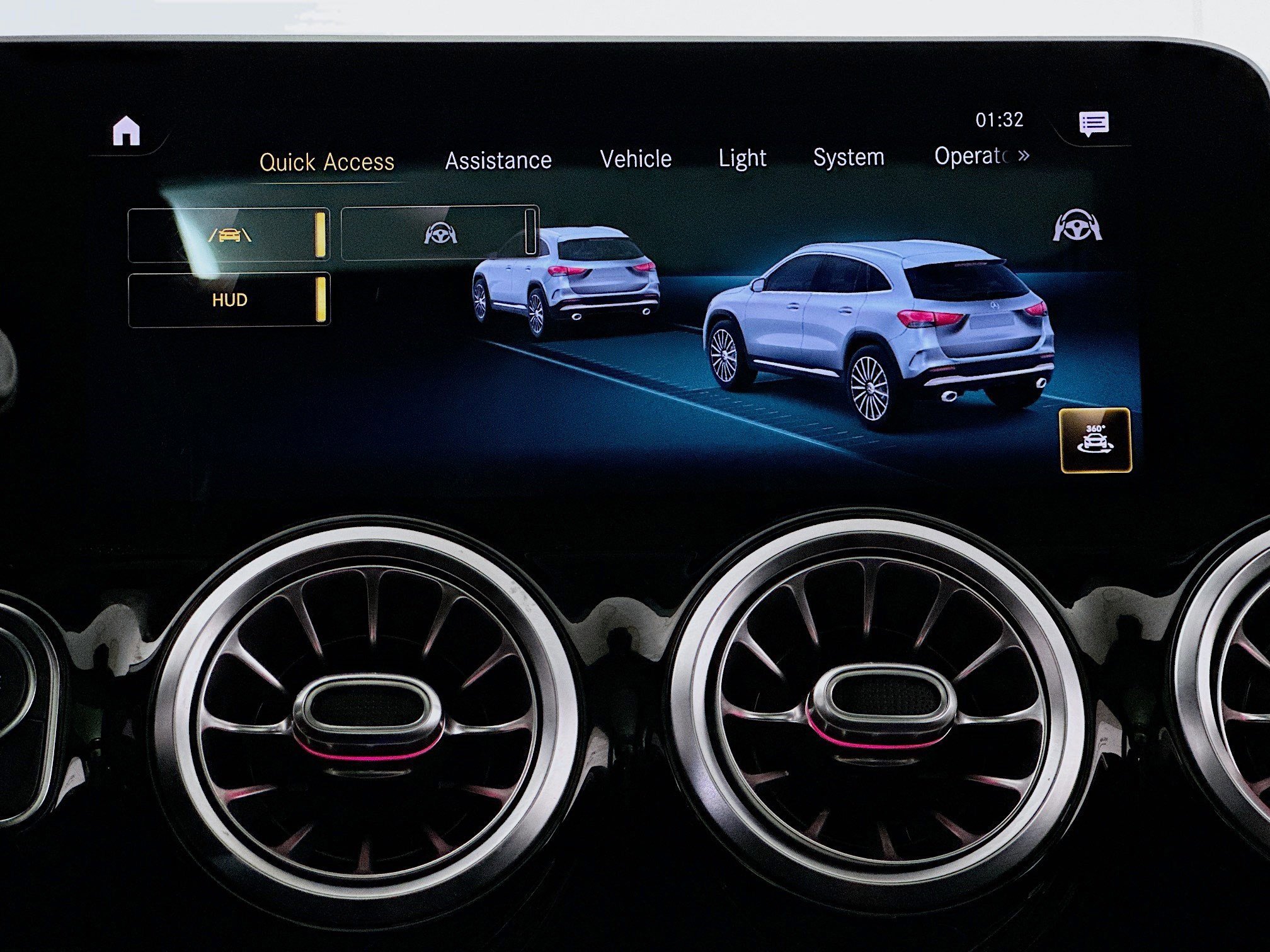 Used 2021 Mercedes-Benz GLA 35 AMG 4MATIC image 11