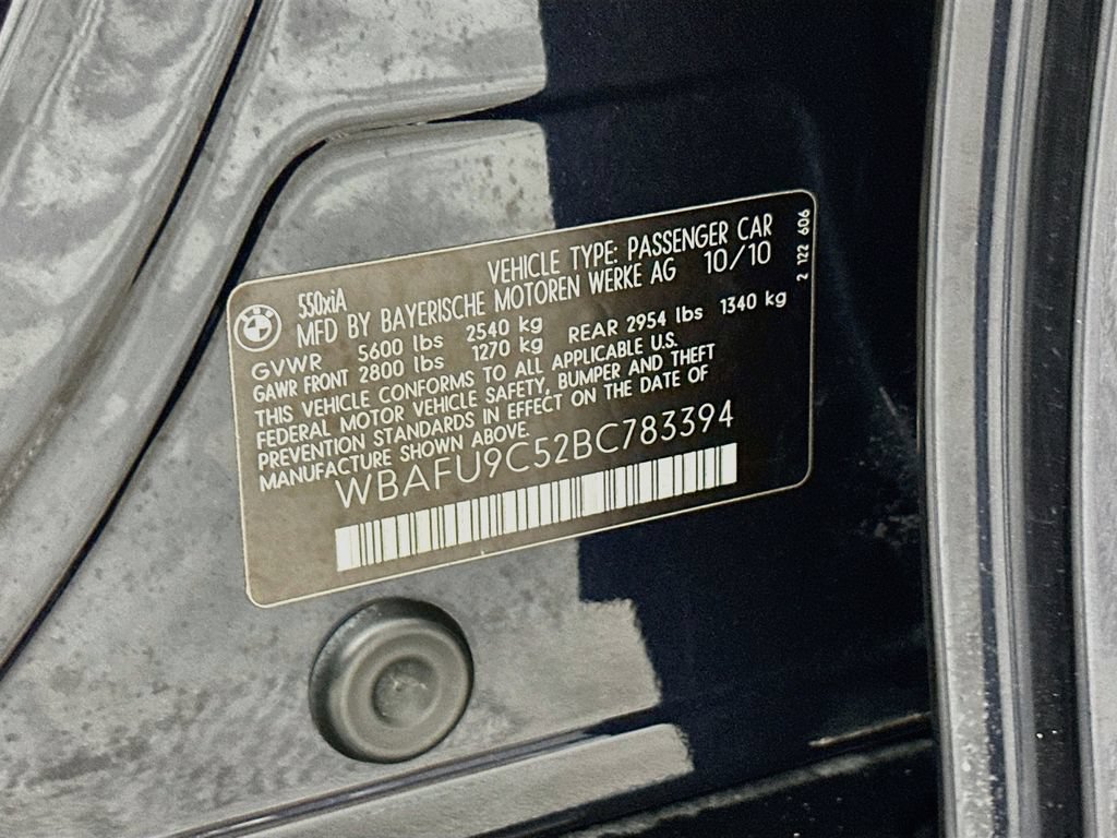 Used 2011 BMW 550i xDrive Sedan AWD/4WD image 26