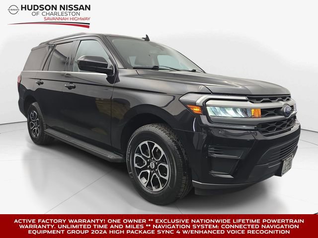 Used 2024 Ford Expedition XLT image 1