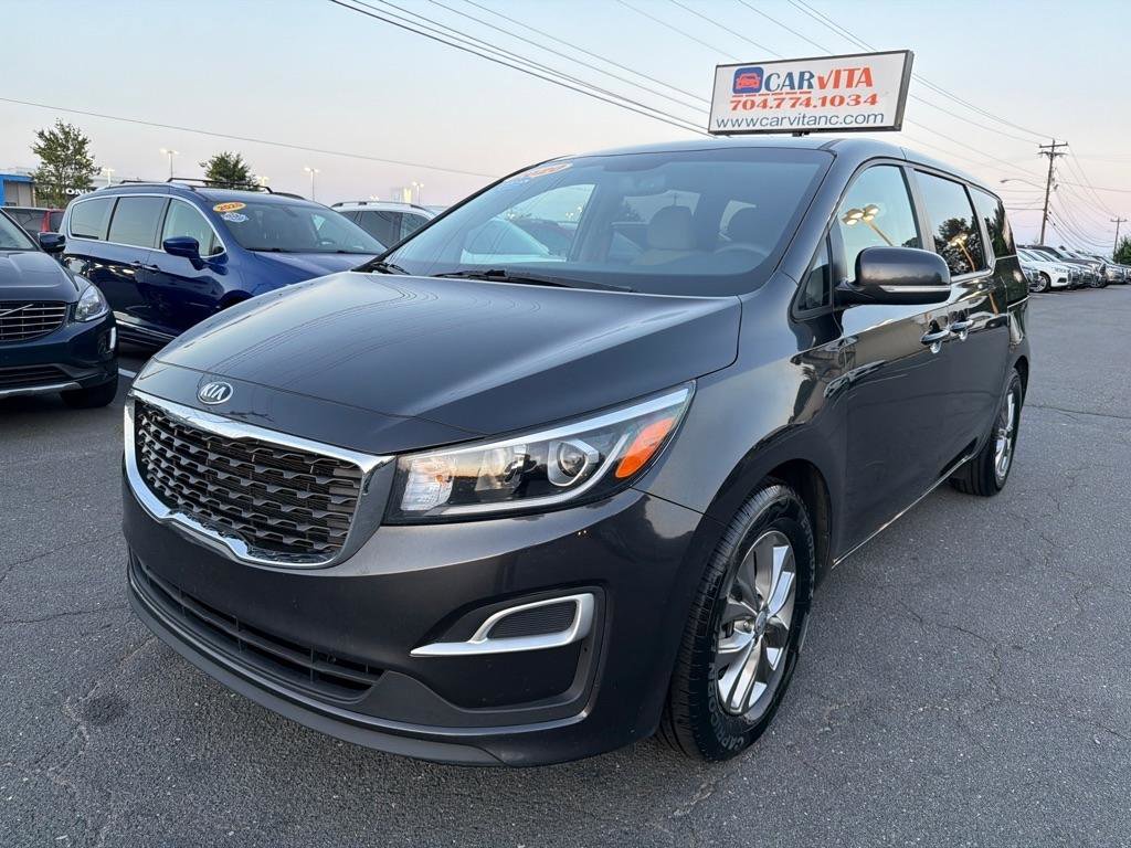 Used 2020 Kia Sedona LX FWD image 1