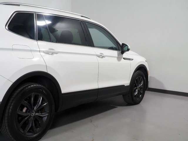 Used 2022 Volkswagen Tiguan SE FWD image 47