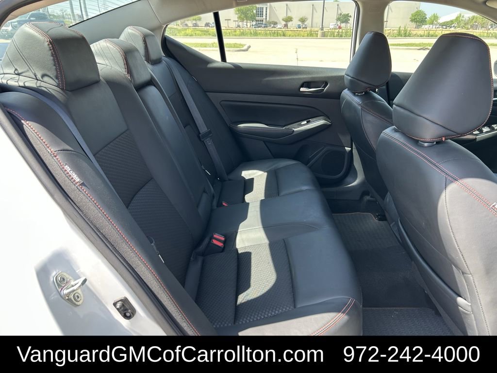 Used 2024 Nissan Altima 2.5 SR image 32