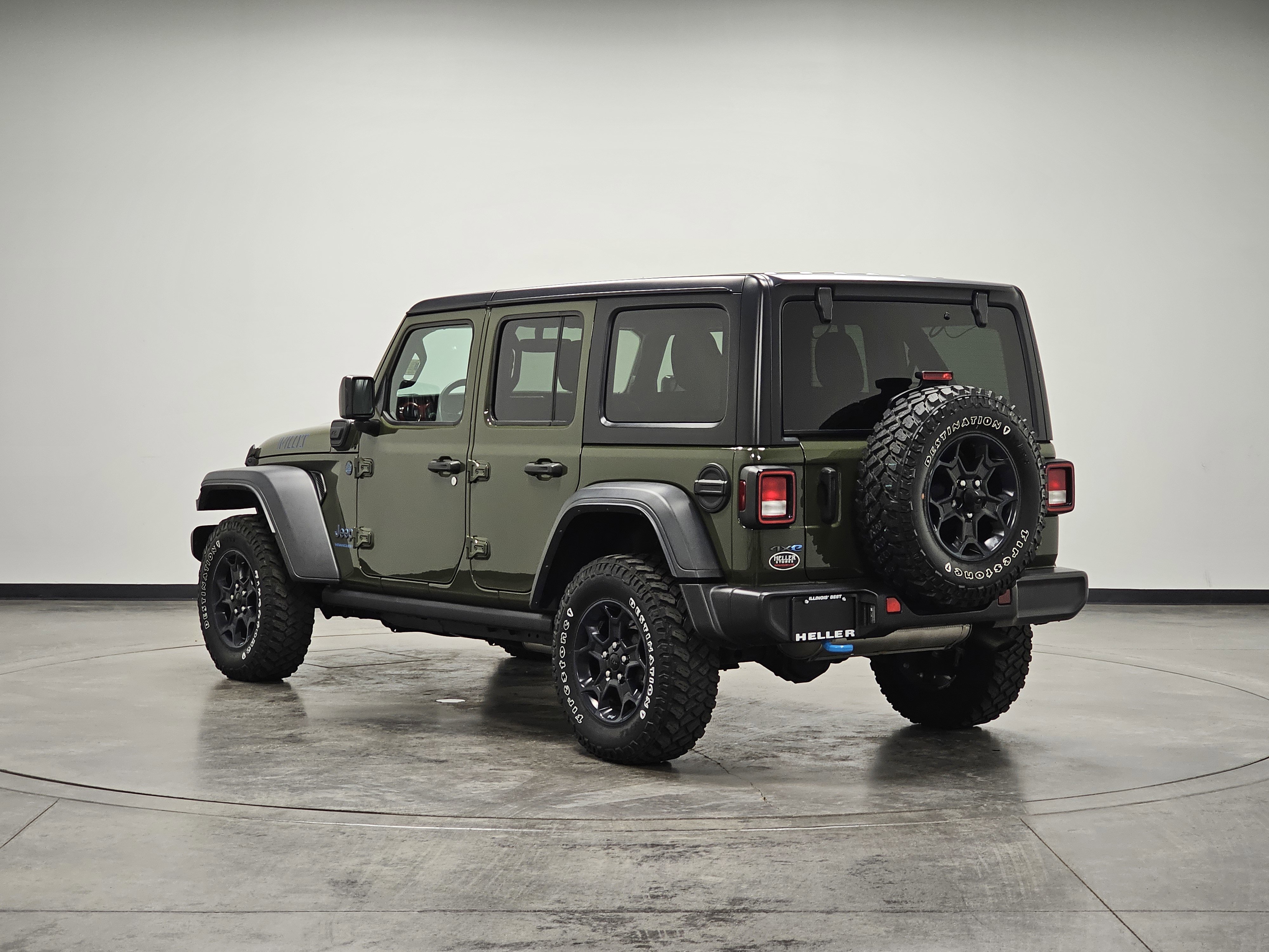 Used 2023 Jeep Wrangler Unlimited w/ 8.4" Radio Group AWD/4WD image 6