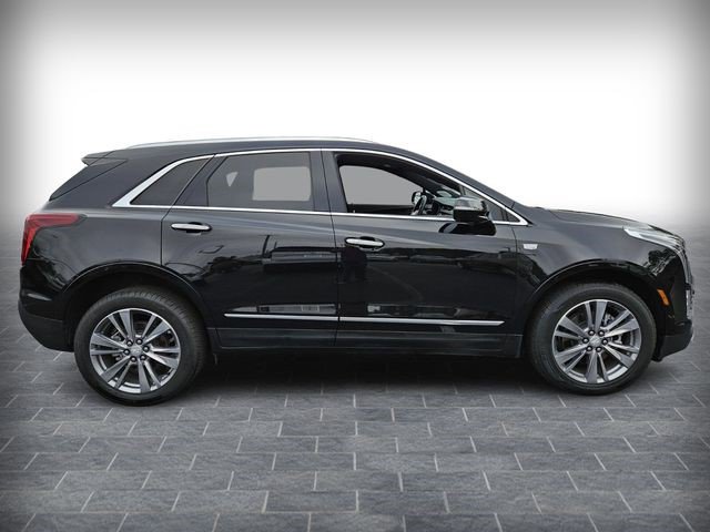 Certified 2025 Cadillac XT5 Premium Luxury FWD image 4
