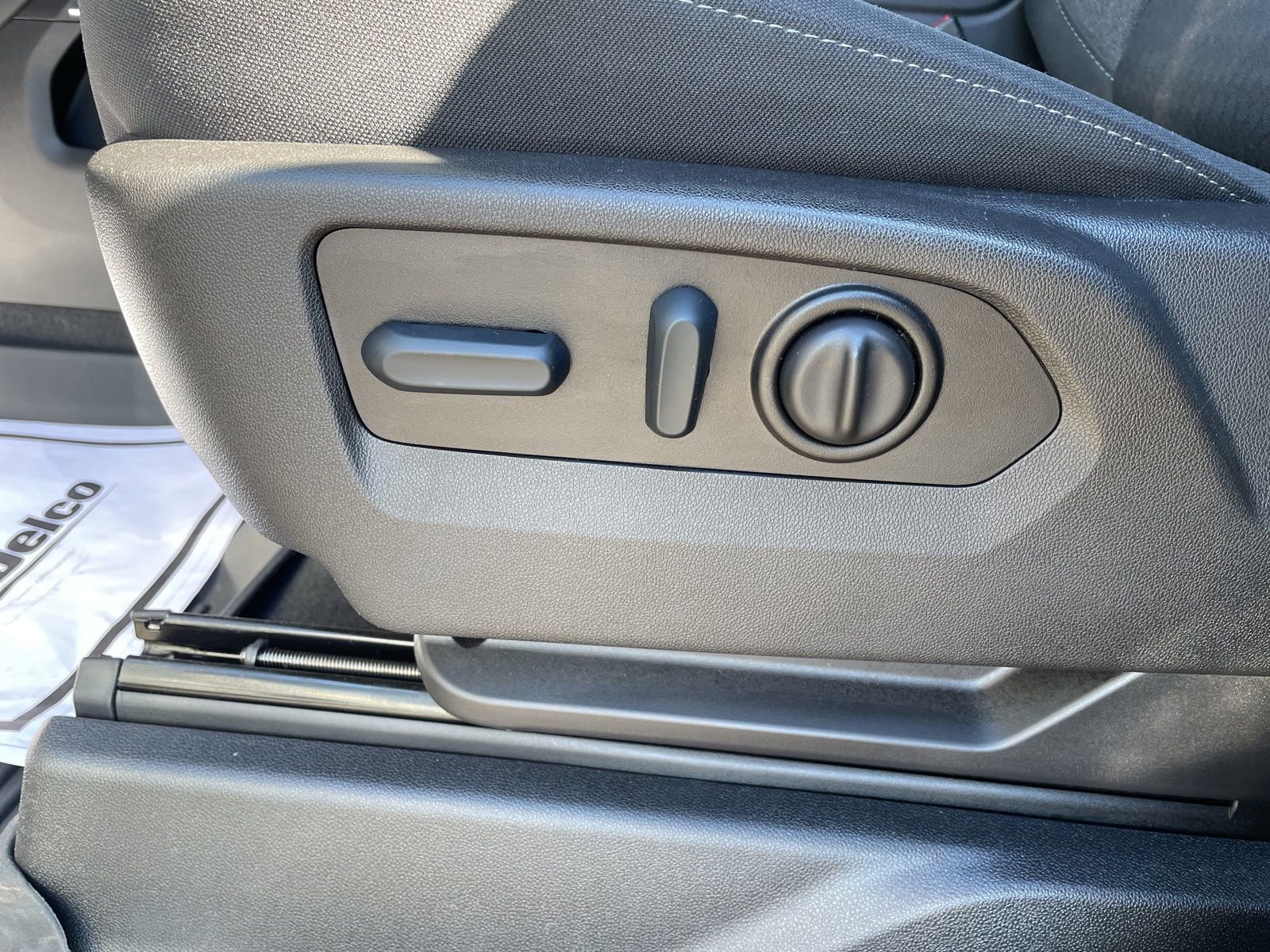 Used 2022 Chevrolet Silverado 1500 RST w/ Safety Package image 13