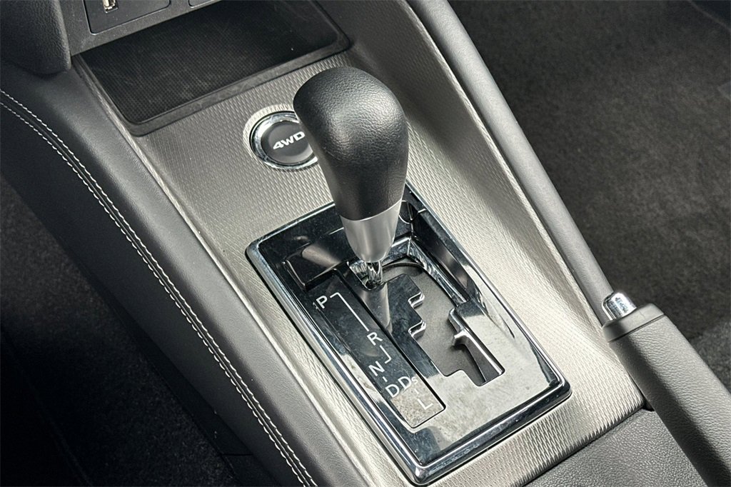 Used 2025 Mitsubishi Outlander Sport ES image 25