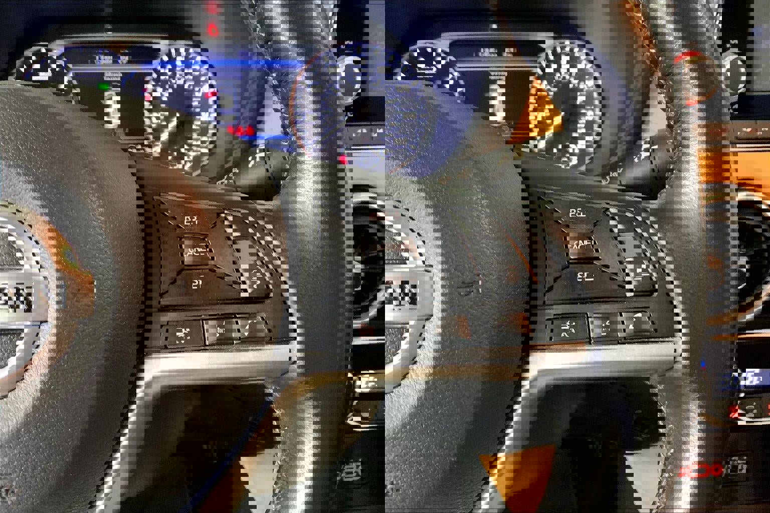 Used 2022 Nissan Sentra SV w/ SV Premium Package image 19