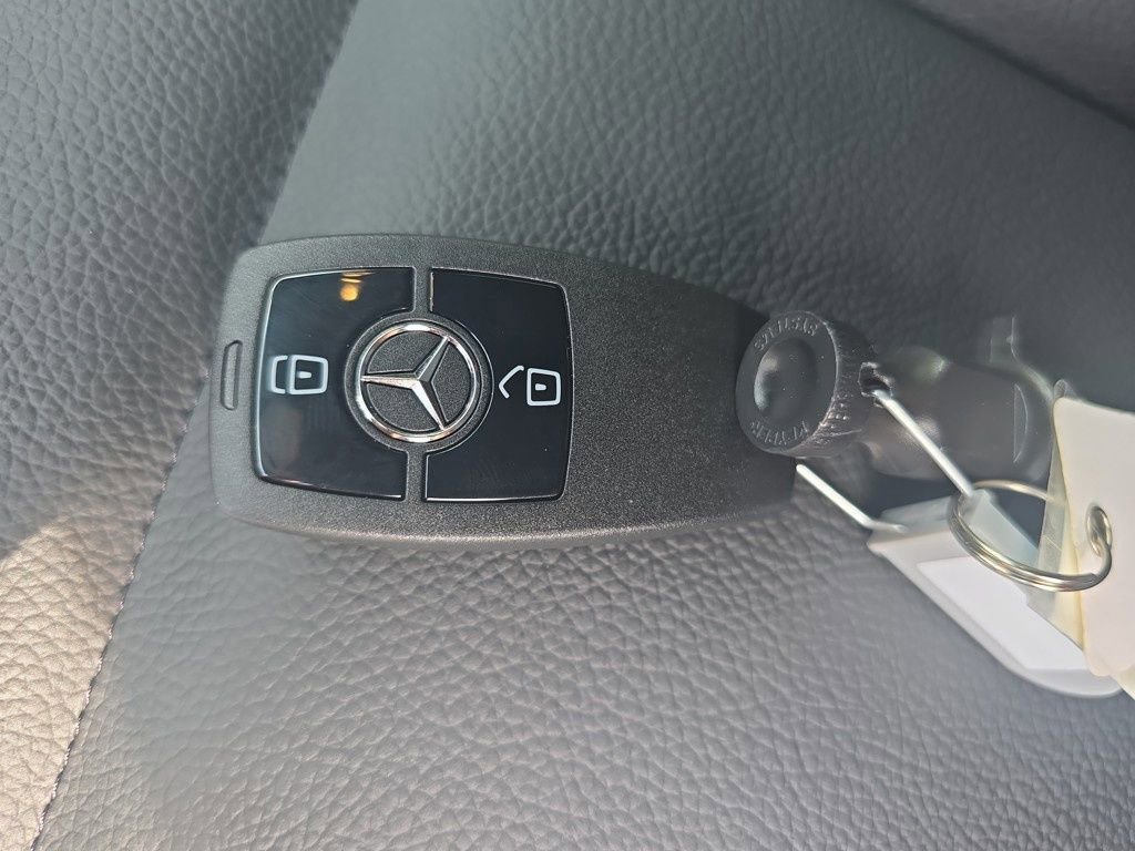 New 2025 Mercedes-Benz Sprinter 2500 image 27