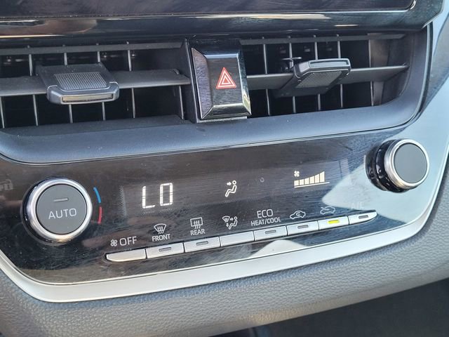 Used 2023 Toyota Corolla LE FWD image 24