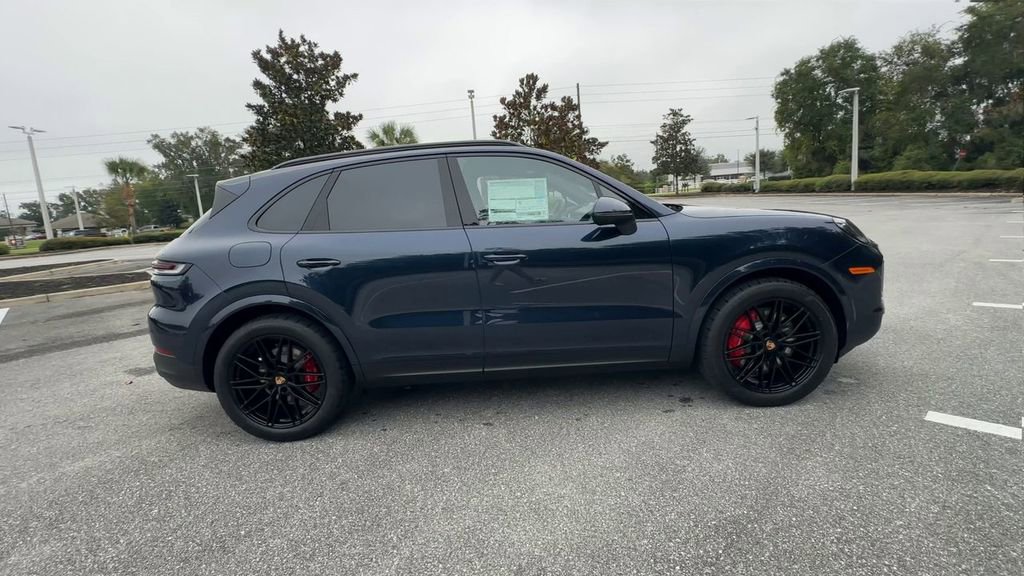 New 2026 Porsche Cayenne S image 9