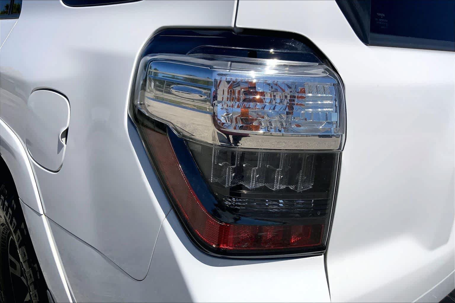 Used 2018 Toyota 4Runner TRD Pro AWD/4WD image 28