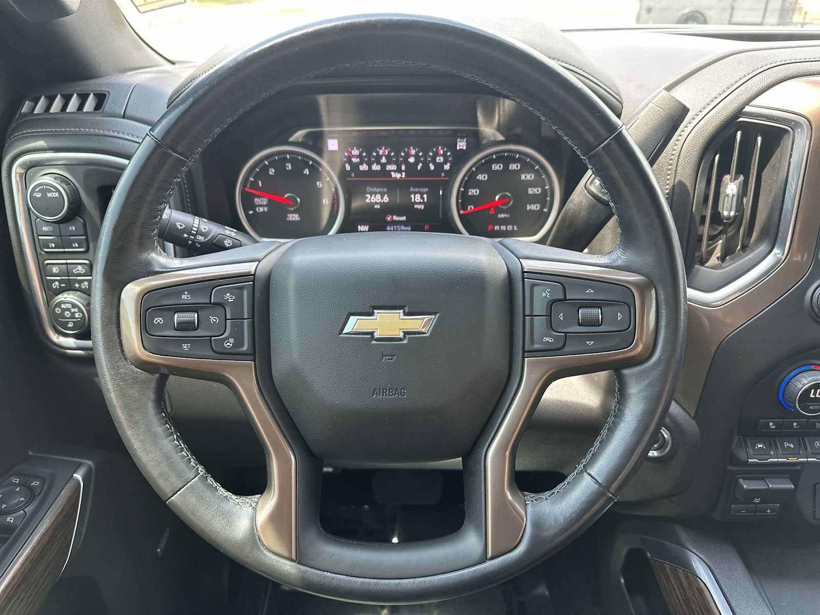 Certified 2021 Chevrolet Silverado 1500 High Country w/ Technology Package AWD/4WD image 25