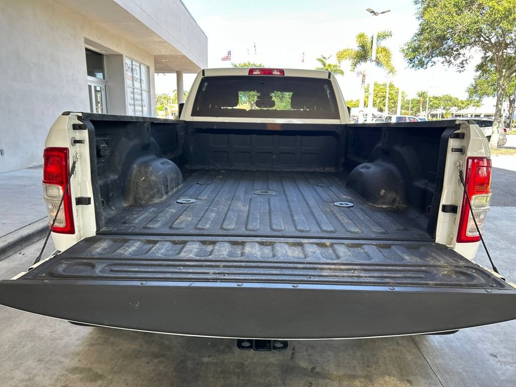 Used 2024 RAM 3500 Big Horn AWD/4WD image 37
