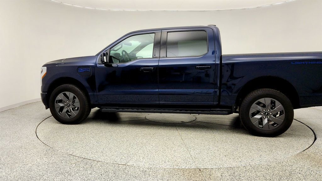Used 2024 Ford F150 Lightning Lariat AWD/4WD image 8