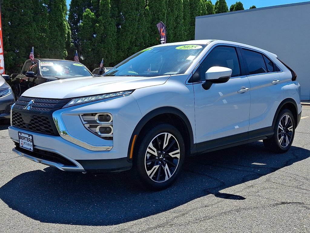 Used 2025 Mitsubishi Eclipse Cross SE AWD/4WD image 3