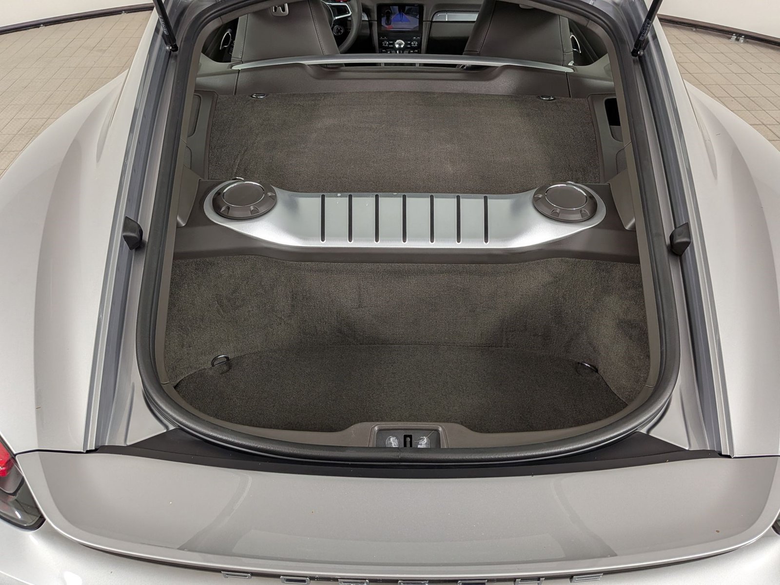 Certified 2025 Porsche 718 Cayman RWD image 22