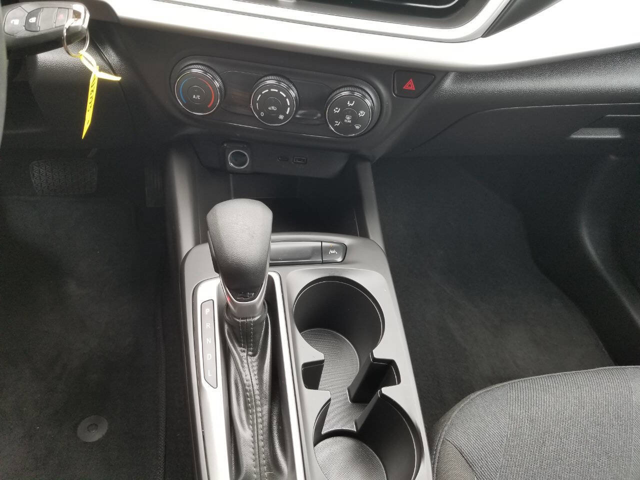 Used 2024 Chevrolet Trax LS FWD image 18