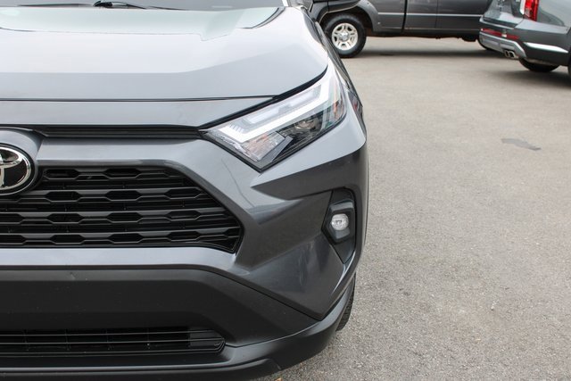 Used 2023 Toyota RAV4 XLE Premium image 45