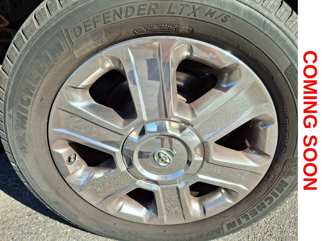 Used 2017 Toyota Tundra 1794 Edition AWD/4WD image 9