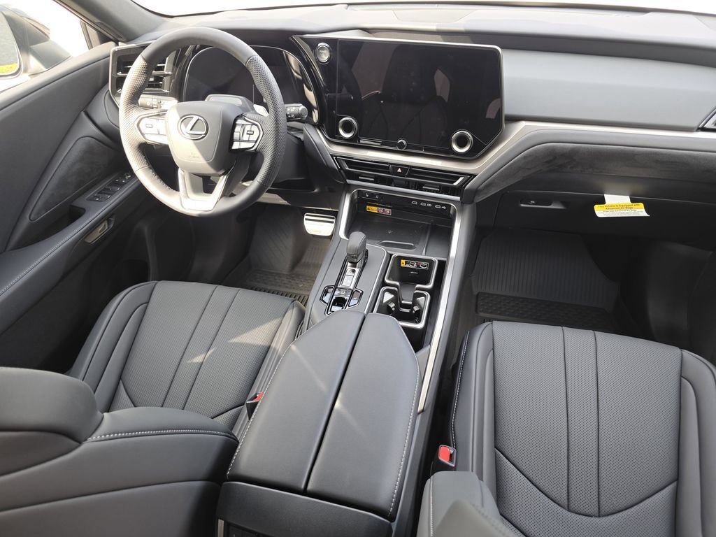 New 2026 Lexus TX 500h AWD image 24