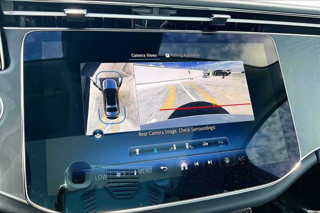 Used 2025 Mercedes-Benz E 350 4MATIC Sedan image 14