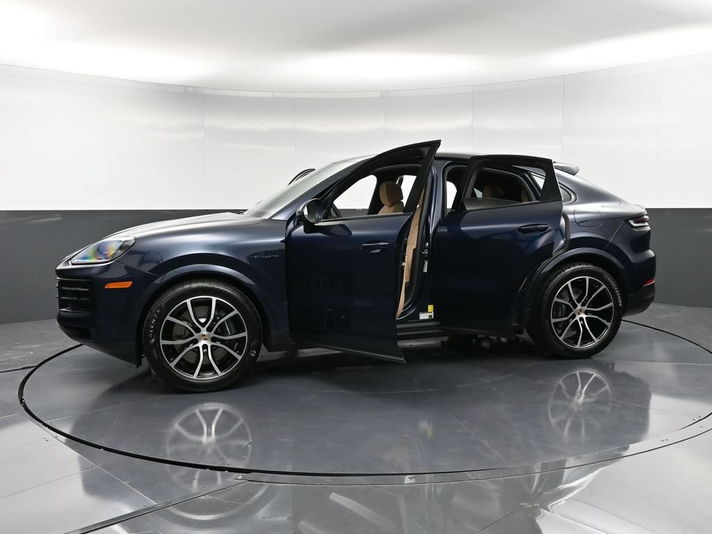 New 2026 Porsche Cayenne E-Hybrid Coupe AWD/4WD image 37
