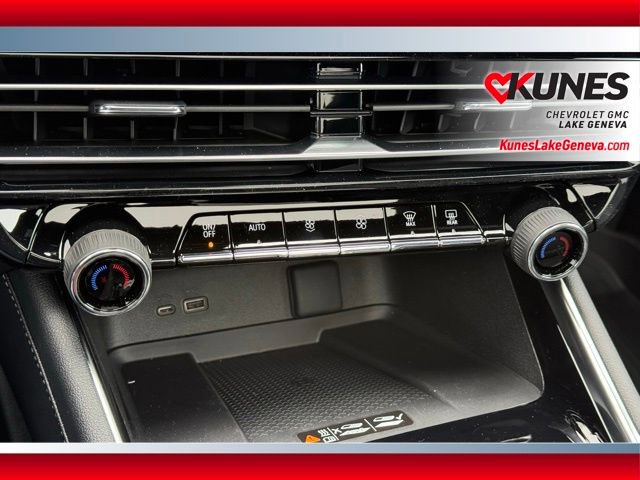 New 2026 Chevrolet Traverse LT w/ Sun and Wheel Package image 27