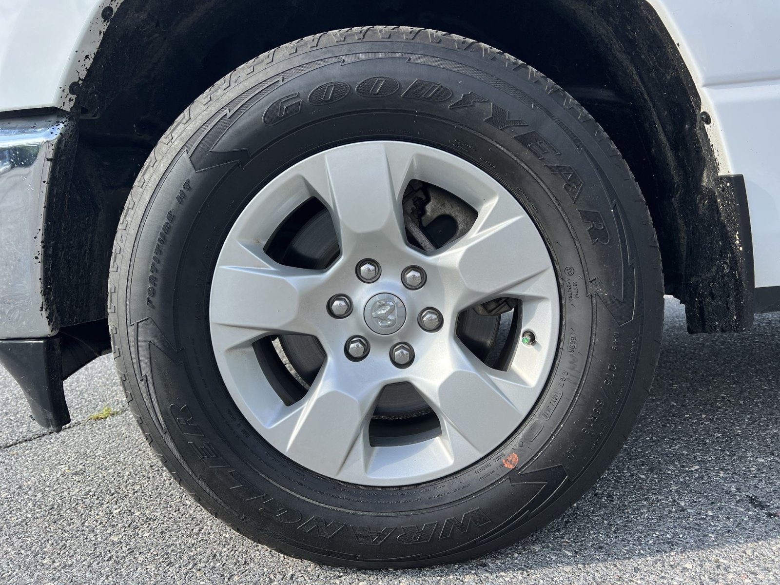 Used 2023 RAM 1500 Big Horn AWD/4WD image 12