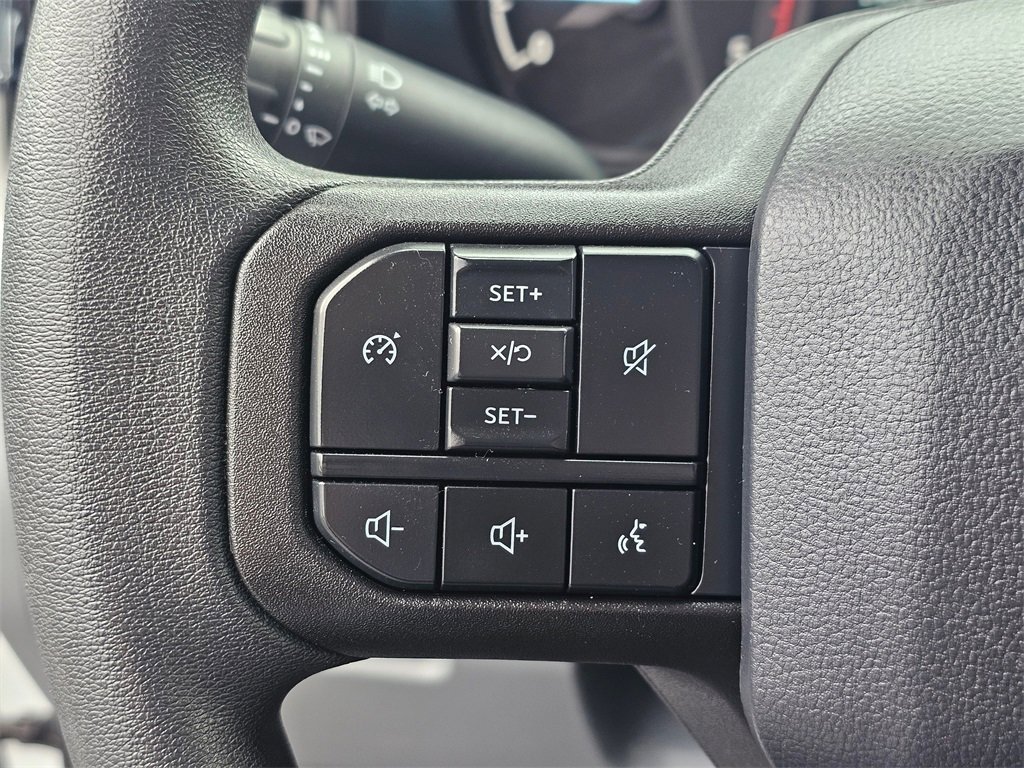 Used 2024 Ford F350 XLT image 34