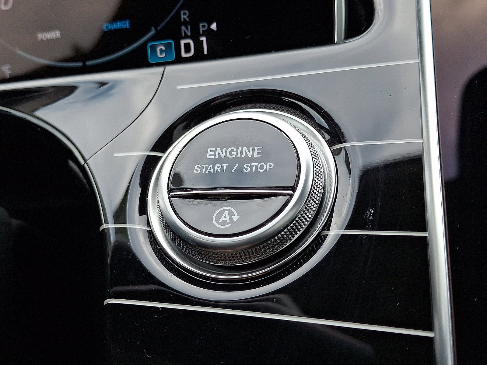 Used 2025 Mercedes-Benz E 450 4MATIC Sedan image 24