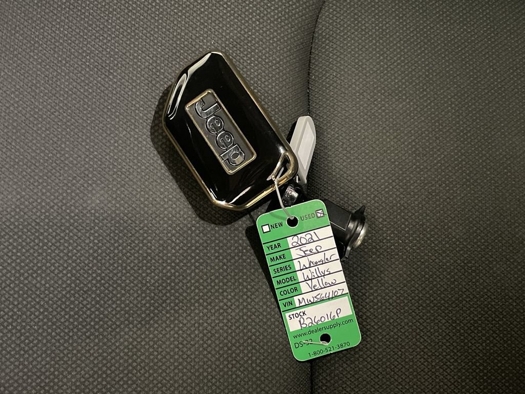 Used 2021 Jeep Wrangler Unlimited Sport AWD/4WD image 27