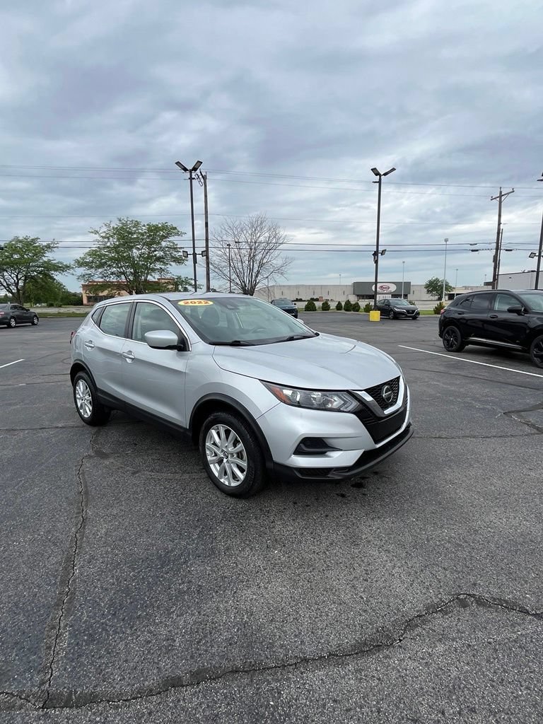 Used 2022 Nissan Rogue Sport S FWD image 36