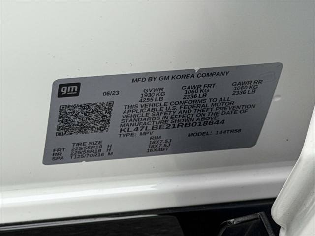 Used 2024 Buick Envista Sport Touring w/ Convenience I Package FWD image 37
