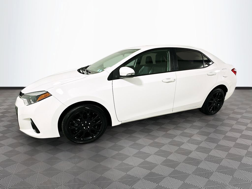 Used 2016 Toyota Corolla S Special Edition FWD image 4