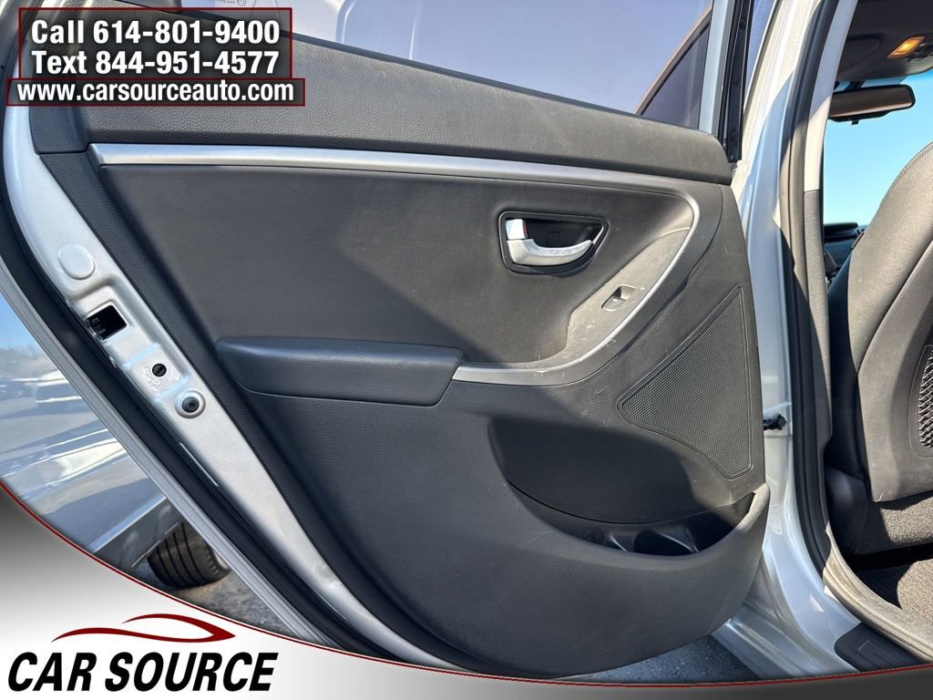 Used 2013 Hyundai Elantra GT w/ Style Pkg image 25
