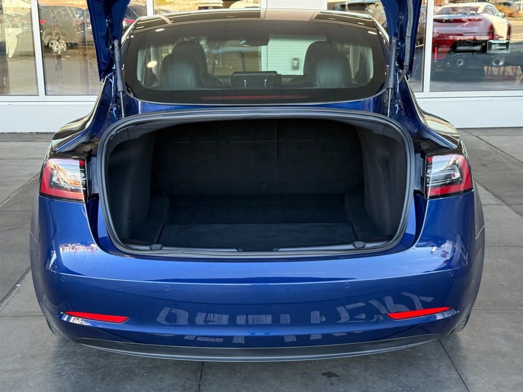 Used 2019 Tesla Model 3 Standard Range Plus image 13