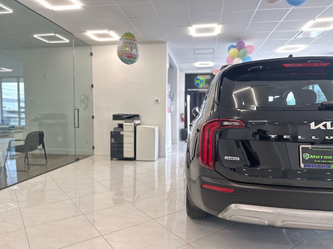 Used 2022 Kia Telluride EX image 13