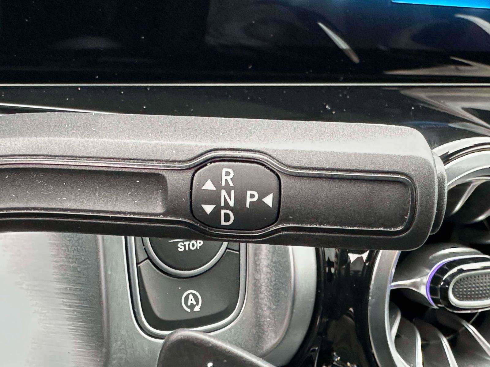 Certified 2022 Mercedes-Benz GLB 250 4MATIC image 22