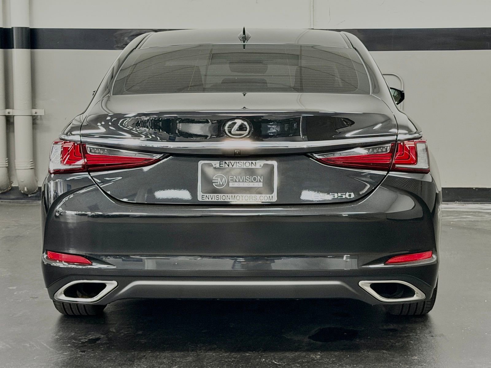 Used 2025 Lexus ES 350 w/ Accessory Package (Z1) image 11