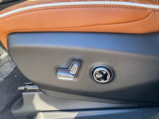 New 2026 Chrysler Pacifica Pinnacle AWD/4WD image 17