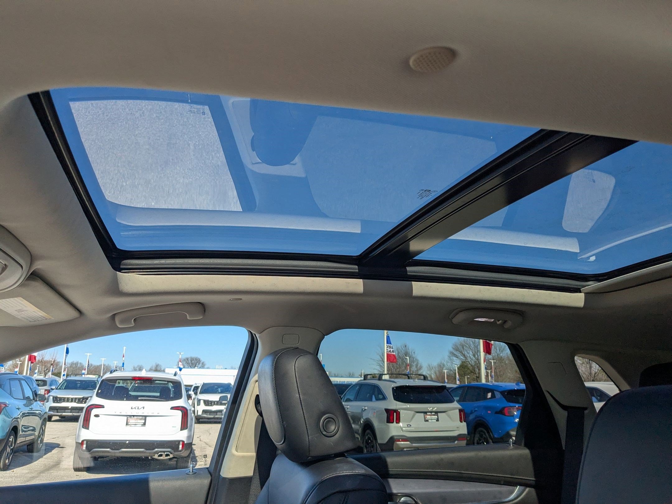 Used 2017 Cadillac XT5 Luxury image 20