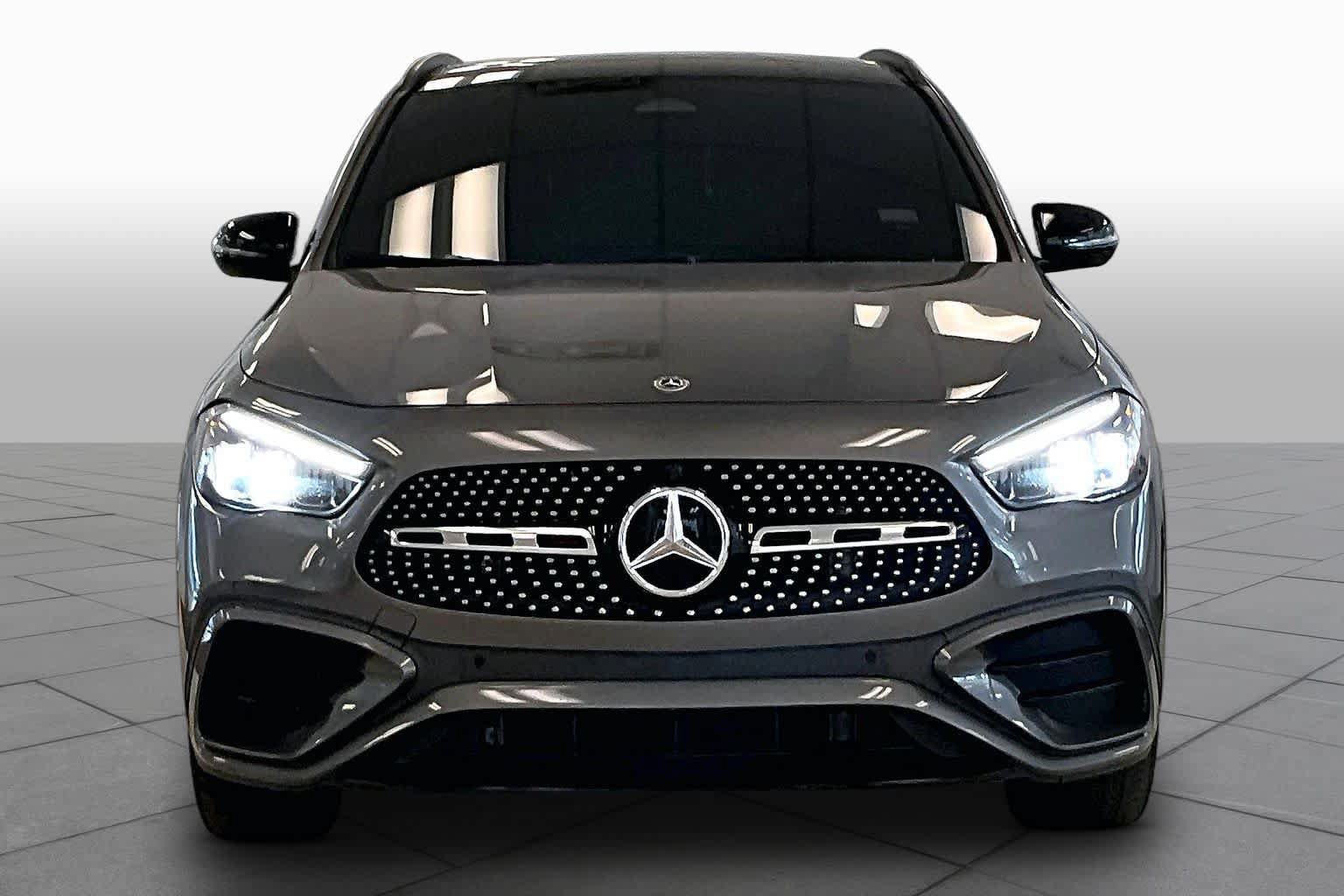 Used 2025 Mercedes-Benz GLA 250 image 3