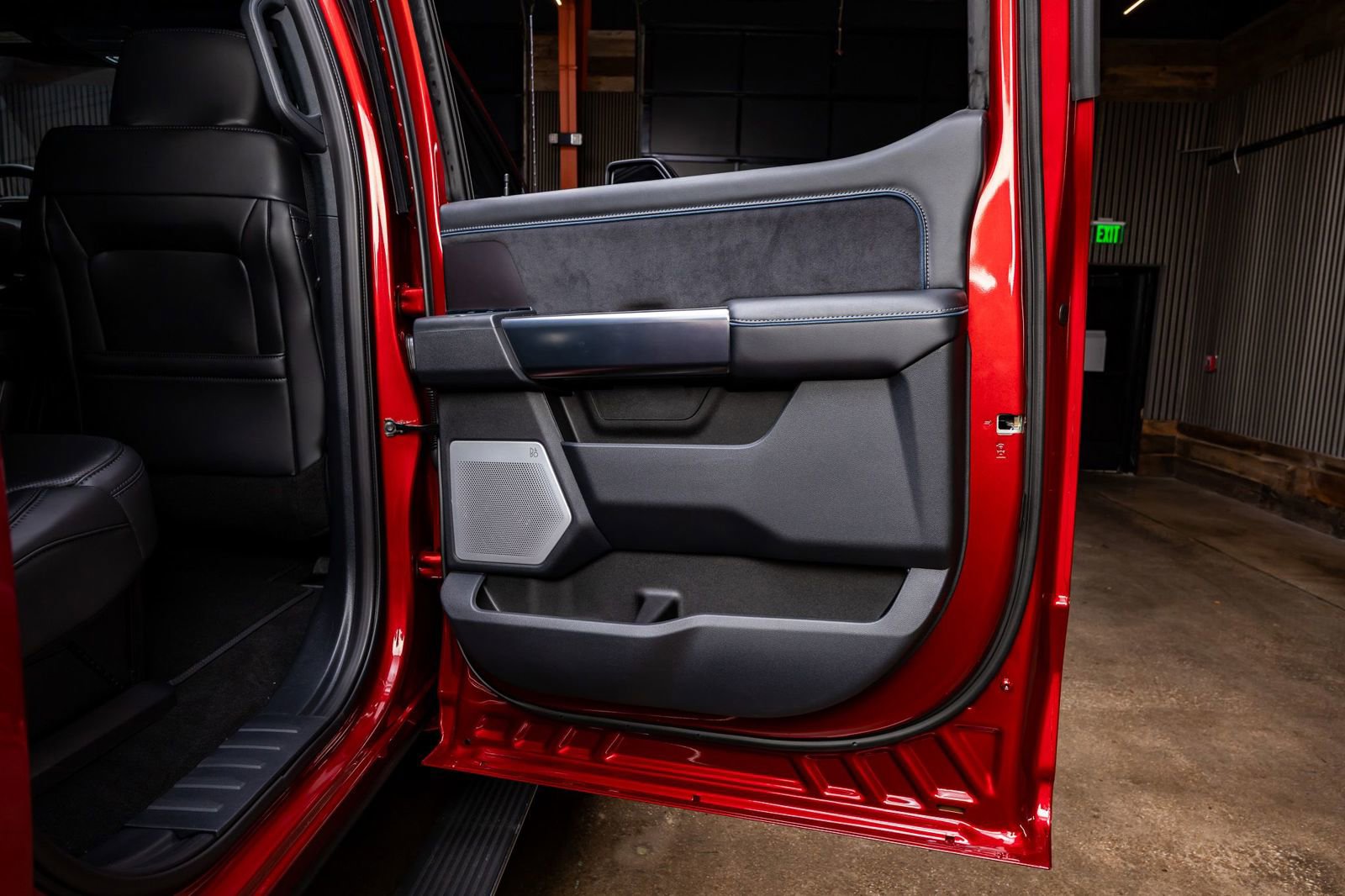 Used 2026 Ford F250 Platinum image 40