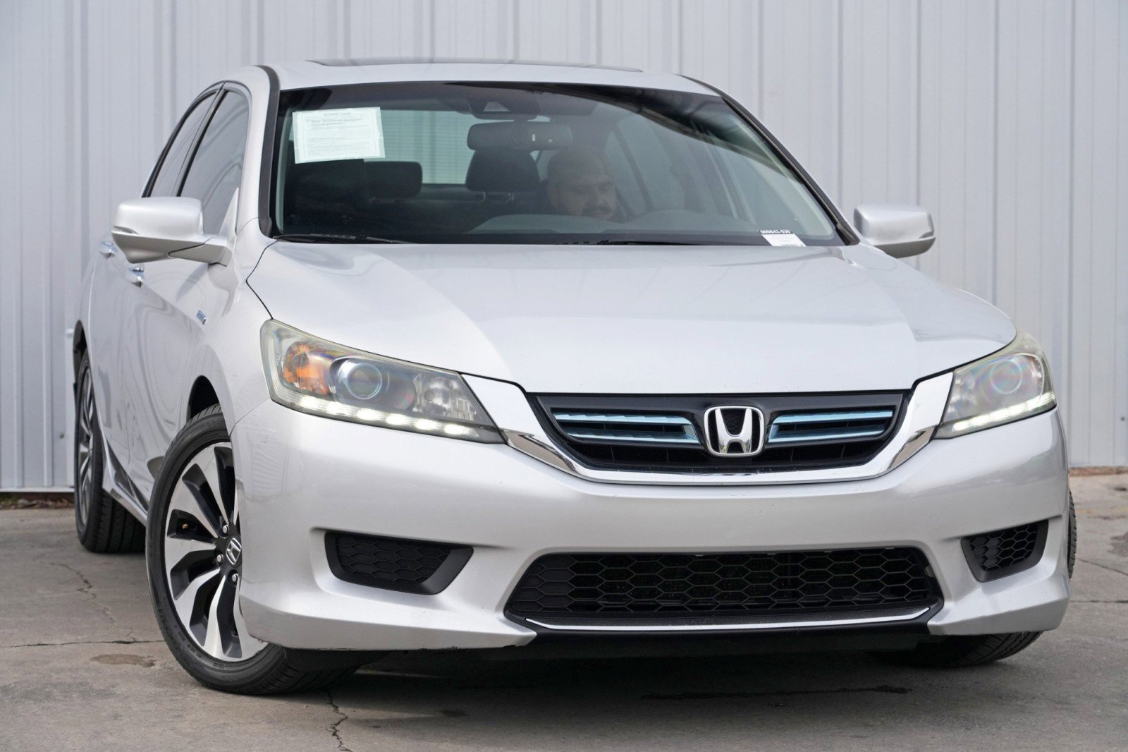 Used 2015 Honda Accord EX-L image 2