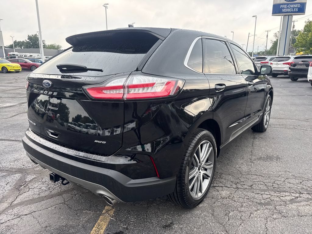 Used 2024 Ford Edge Titanium w/ Equipment Group 301A AWD/4WD image 7