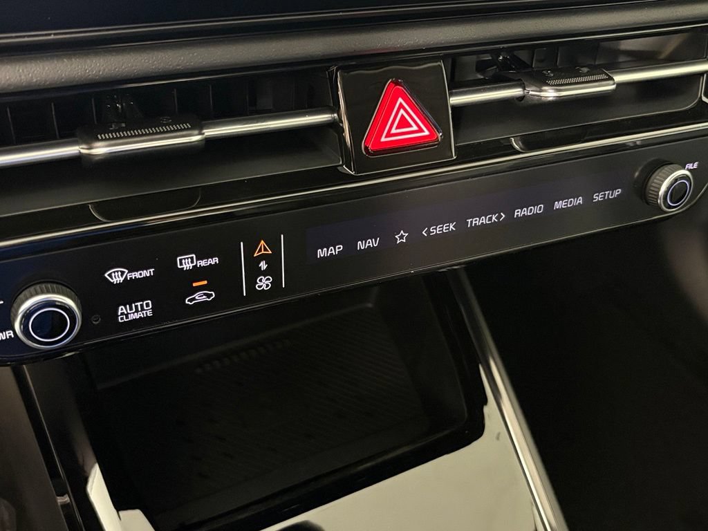 New 2026 Kia Niro Wind FWD image 27