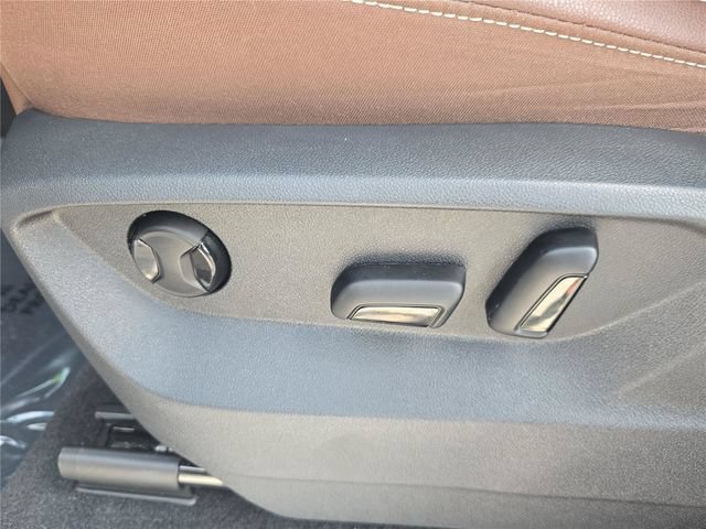 Used 2023 Volkswagen Atlas SE w/ Panoramic Sunroof Package FWD image 20